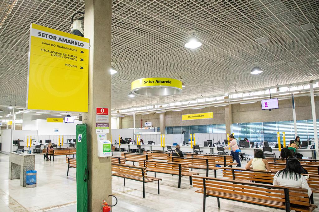 Conquiste seu espaço: Barueri oferece 37 vagas de emprego com salários de até R$ 2,9 mil